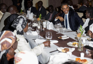 Illustration for article titled Obama Dines With Family in Nairobi, KenyaÂ